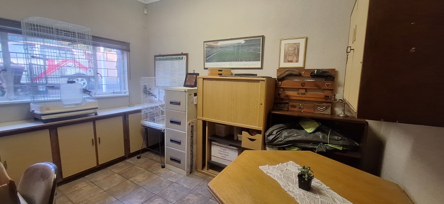 4 Bedroom Property for Sale in Breaunanda Gauteng