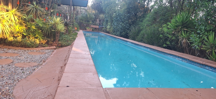 4 Bedroom Property for Sale in Breaunanda Gauteng