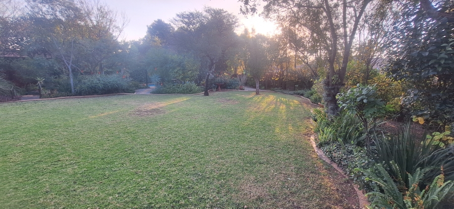 4 Bedroom Property for Sale in Breaunanda Gauteng