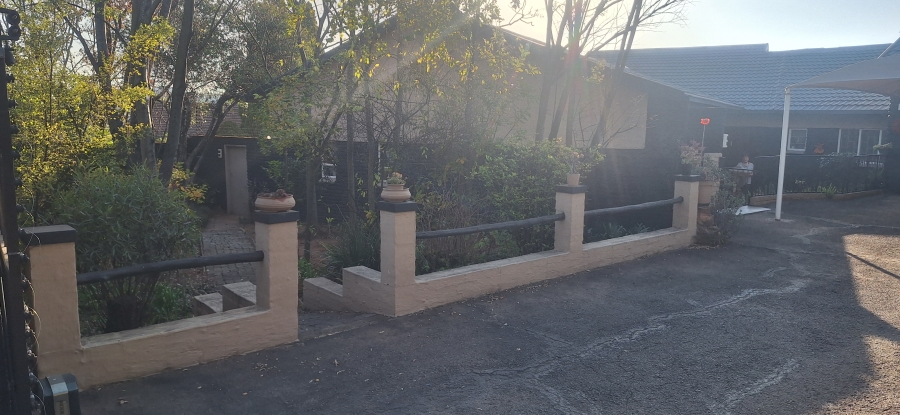 4 Bedroom Property for Sale in Breaunanda Gauteng