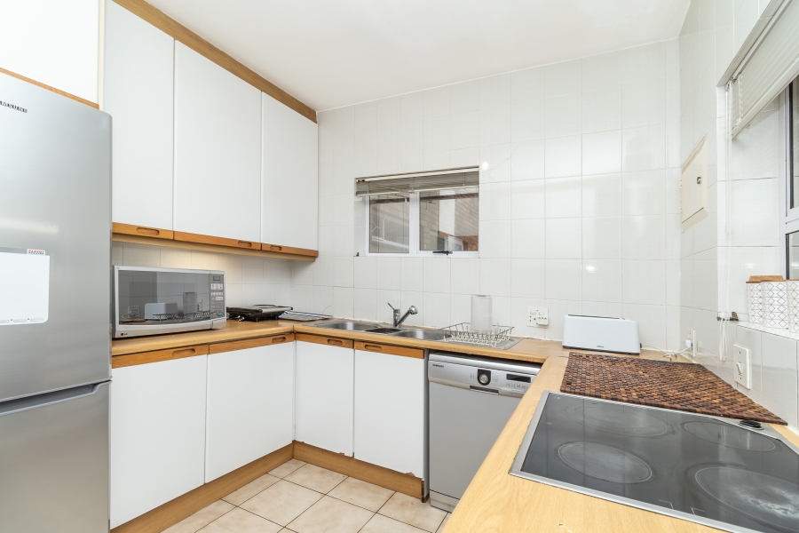 To Let 4 Bedroom Property for Rent in Sandown Gauteng
