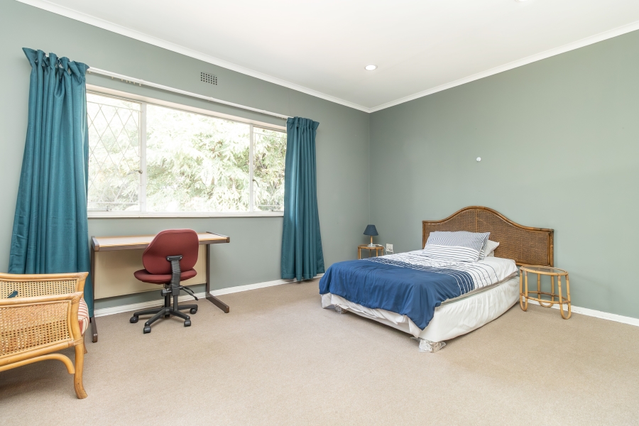 To Let 4 Bedroom Property for Rent in Sandown Gauteng
