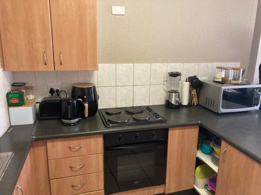 2 Bedroom Property for Sale in Willowbrook Gauteng