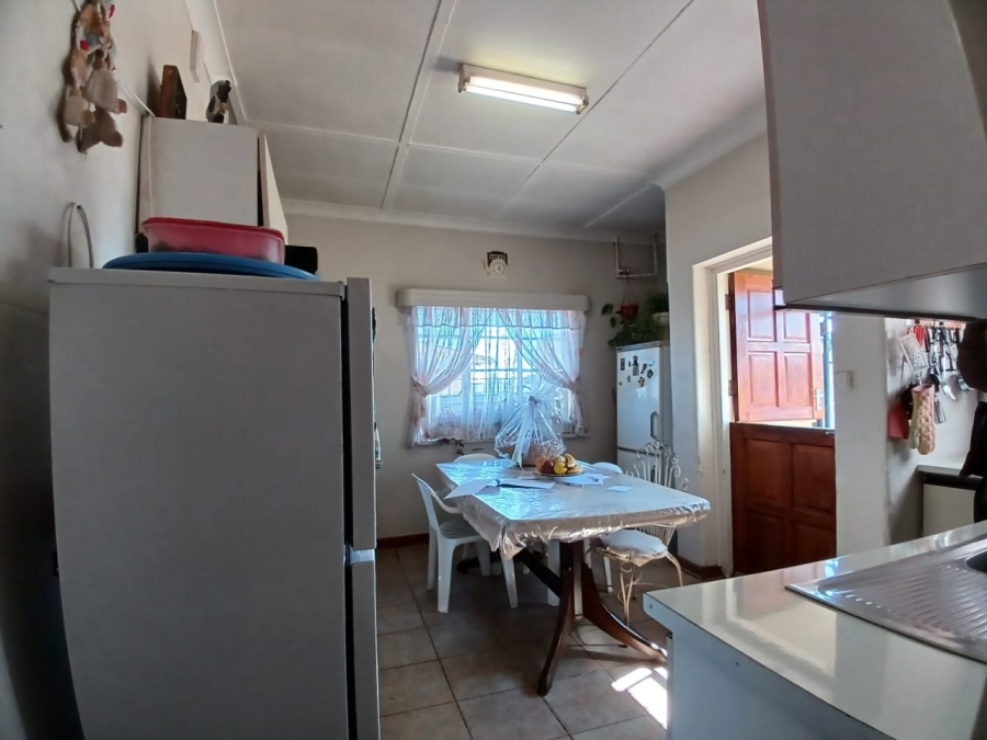 3 Bedroom Property for Sale in Bekkersdal Gauteng