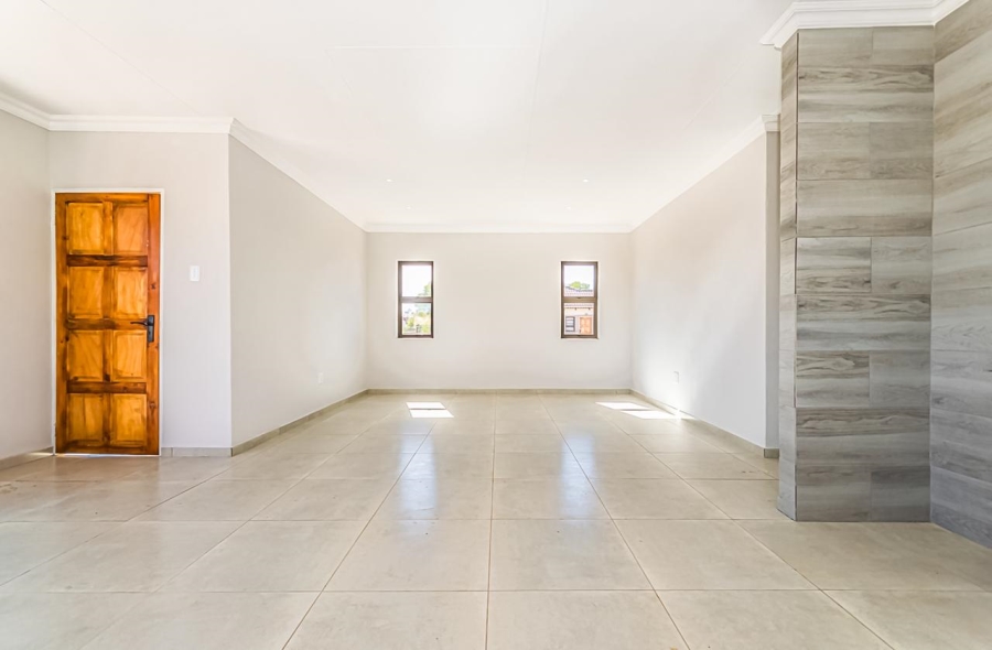 3 Bedroom Property for Sale in Westonaria Gauteng
