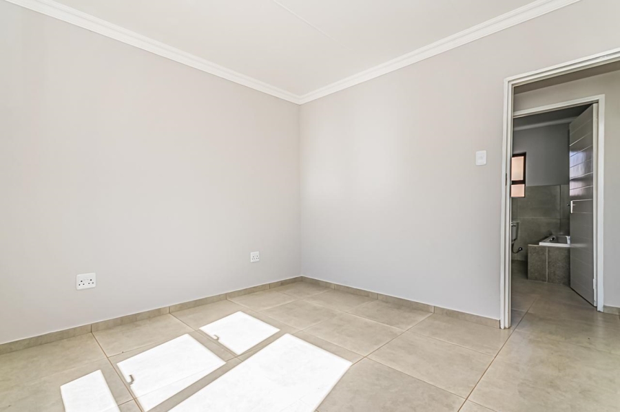 3 Bedroom Property for Sale in Westonaria Gauteng