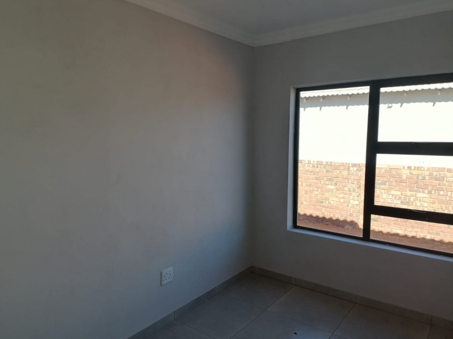 3 Bedroom Property for Sale in Westonaria Gauteng