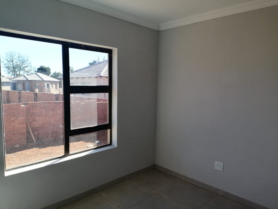 3 Bedroom Property for Sale in Westonaria Gauteng