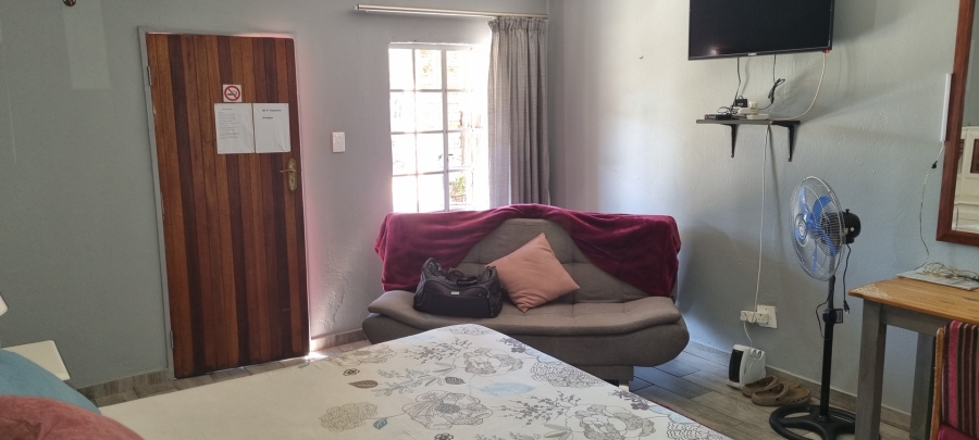 Commercial Property for Sale in Valley Settlements A H Gauteng