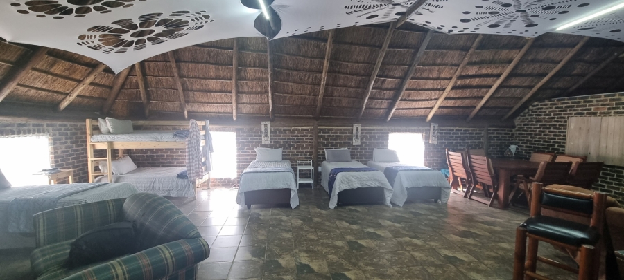 Commercial Property for Sale in Valley Settlements A H Gauteng