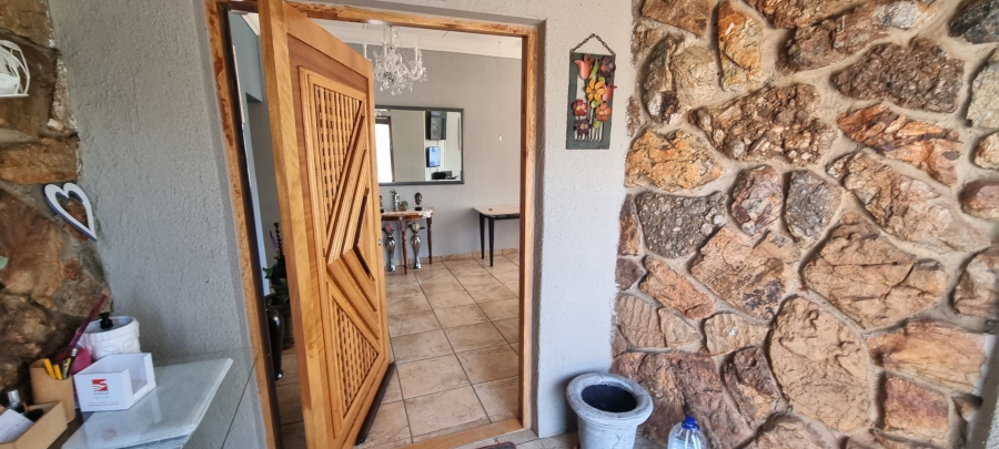Commercial Property for Sale in Valley Settlements A H Gauteng