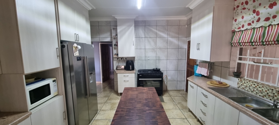 Commercial Property for Sale in Valley Settlements A H Gauteng