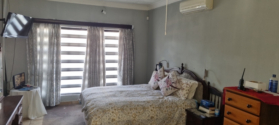 Commercial Property for Sale in Valley Settlements A H Gauteng