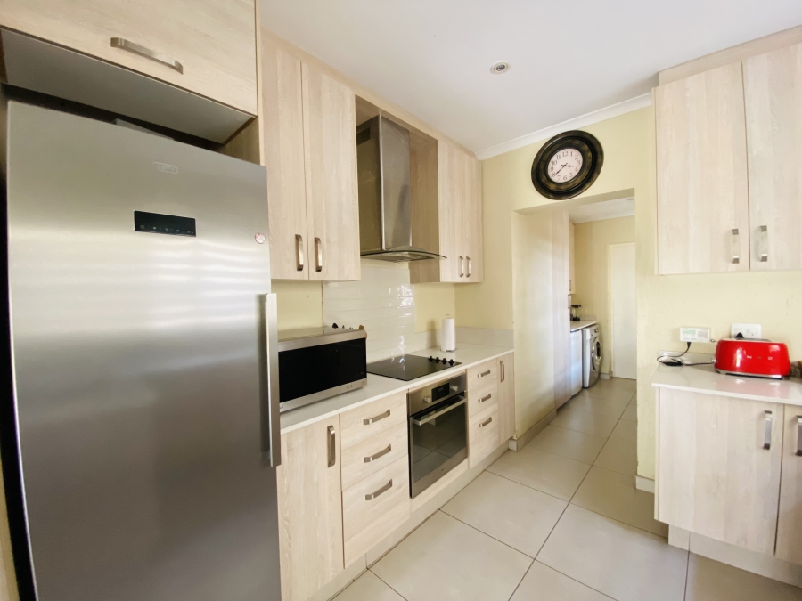 3 Bedroom Property for Sale in Helderwyk Gauteng