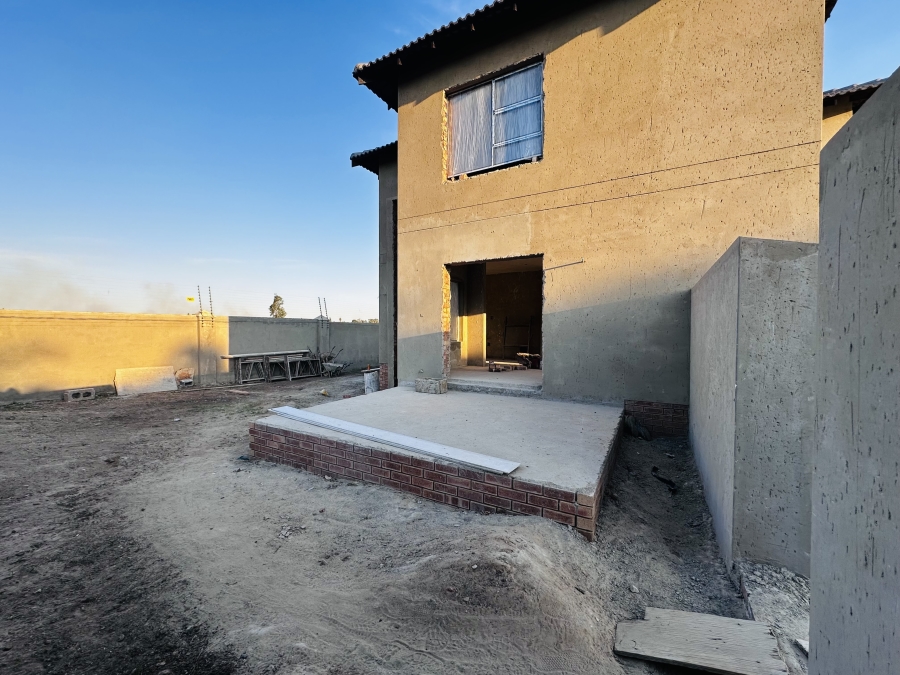 3 Bedroom Property for Sale in Helderwyk Gauteng