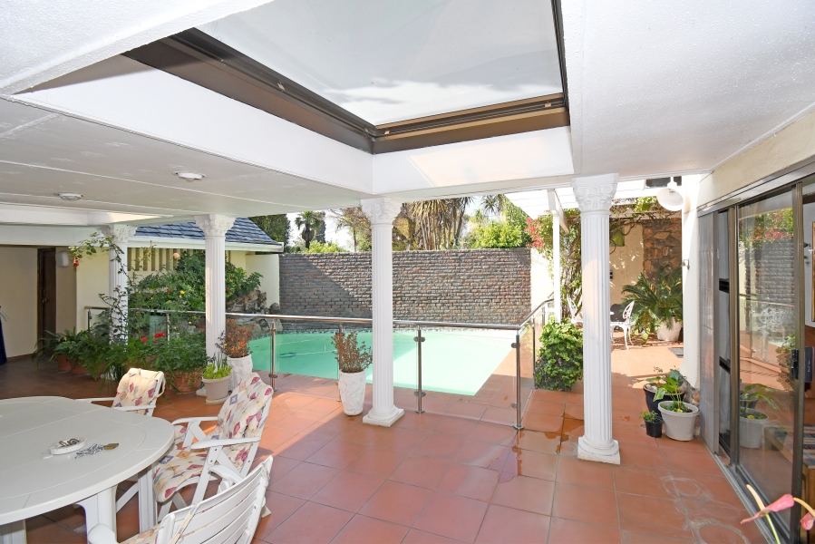 3 Bedroom Property for Sale in Victory Park Gauteng