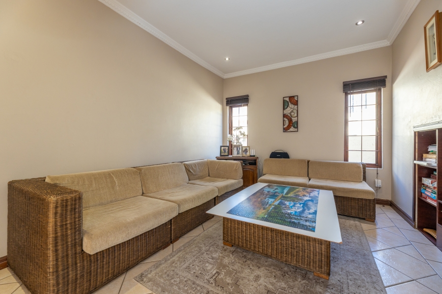 4 Bedroom Property for Sale in Broadacres Gauteng