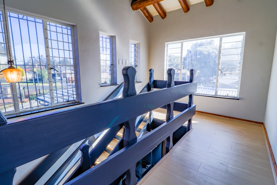 5 Bedroom Property for Sale in Doringkloof Gauteng