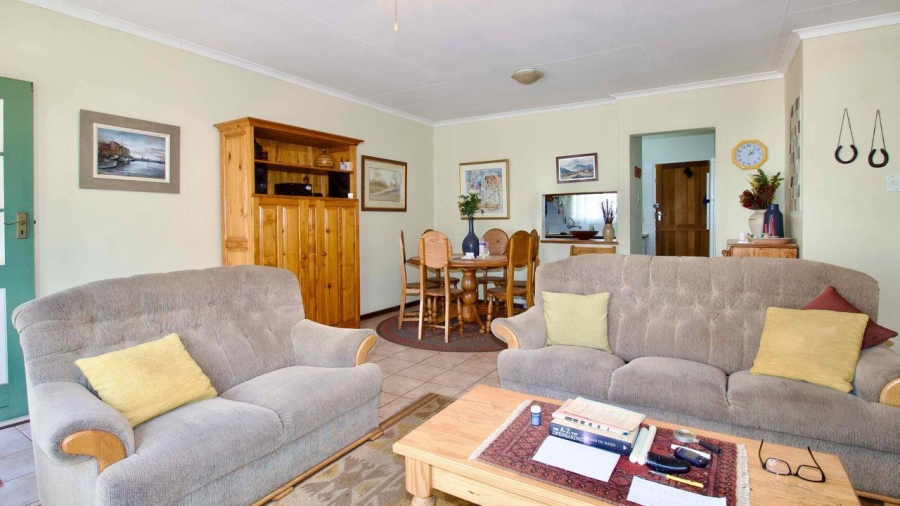 2 Bedroom Property for Sale in Die Hoewes Gauteng