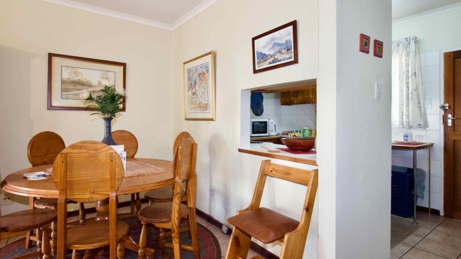 2 Bedroom Property for Sale in Die Hoewes Gauteng