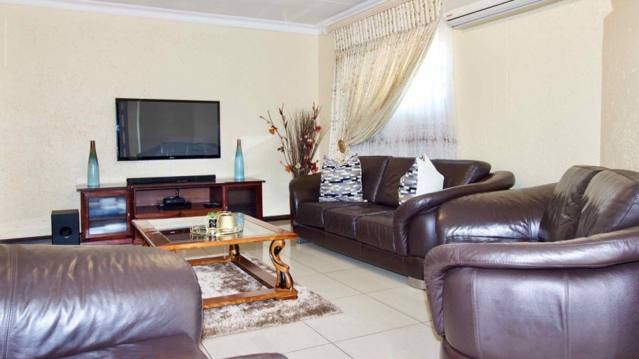 3 Bedroom Property for Sale in Highveld Gauteng