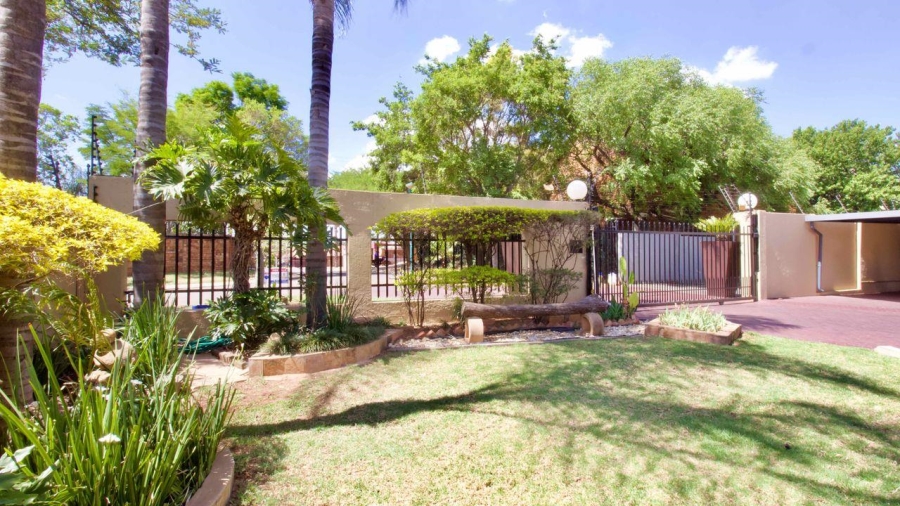 3 Bedroom Property for Sale in Highveld Gauteng