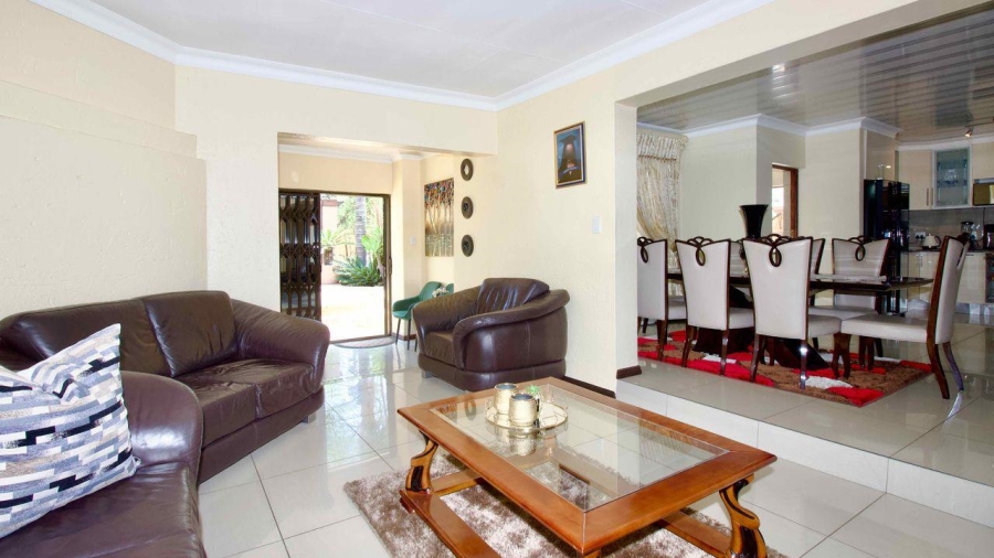 3 Bedroom Property for Sale in Highveld Gauteng