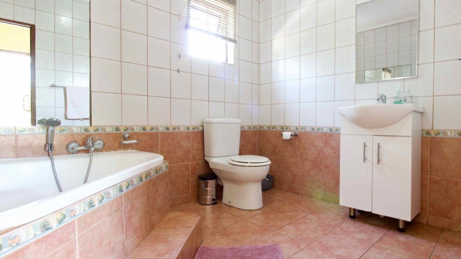 3 Bedroom Property for Sale in Highveld Gauteng