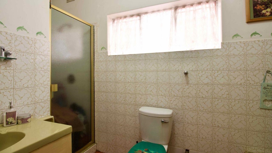 5 Bedroom Property for Sale in Lyttelton Manor Gauteng