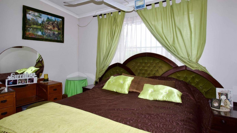 5 Bedroom Property for Sale in Lyttelton Manor Gauteng