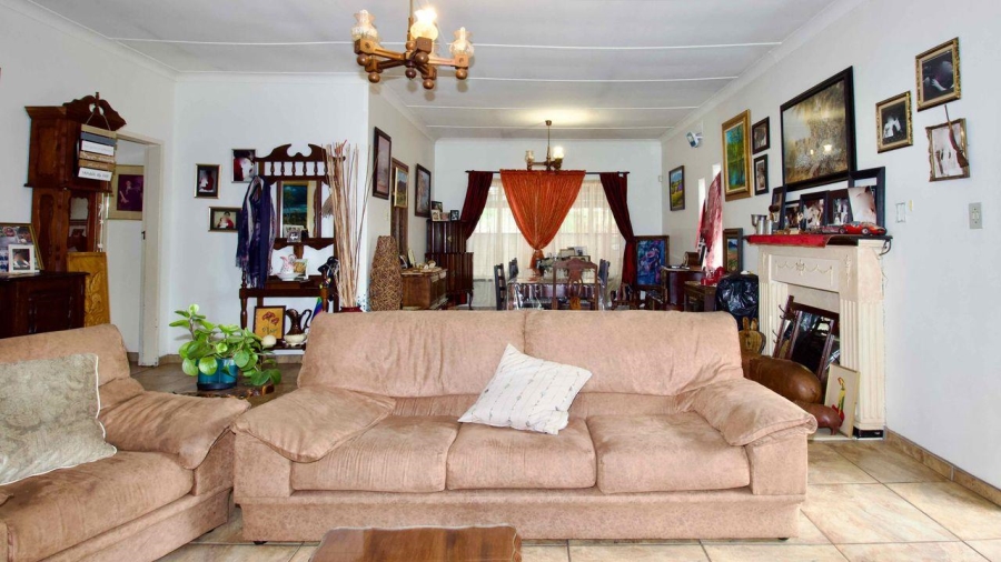 5 Bedroom Property for Sale in Lyttelton Manor Gauteng