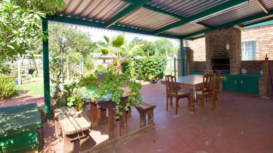 5 Bedroom Property for Sale in Lyttelton Manor Gauteng
