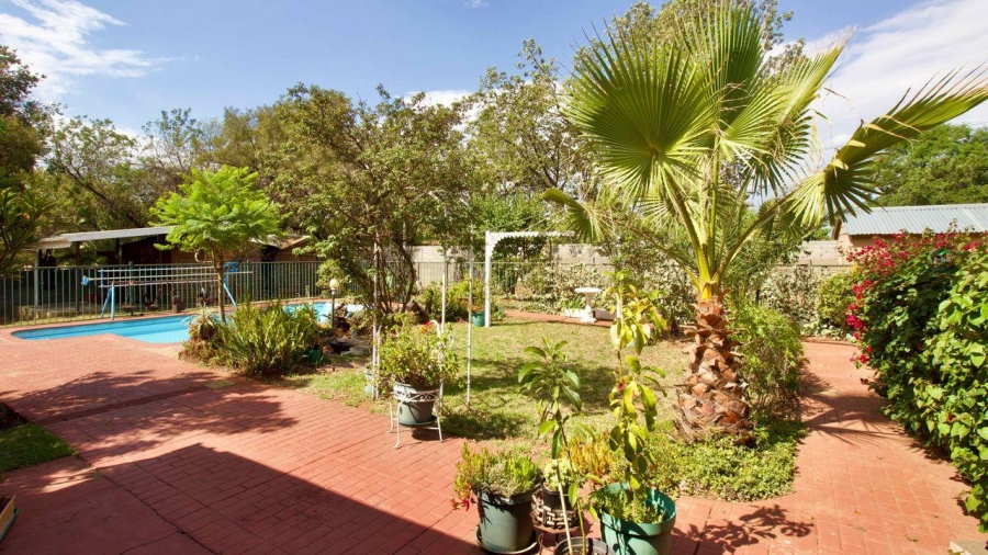 5 Bedroom Property for Sale in Lyttelton Manor Gauteng