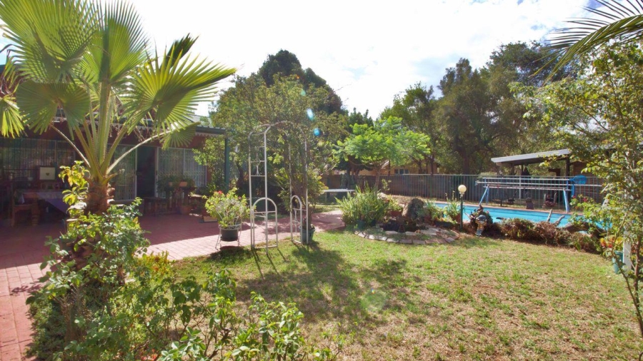 5 Bedroom Property for Sale in Lyttelton Manor Gauteng