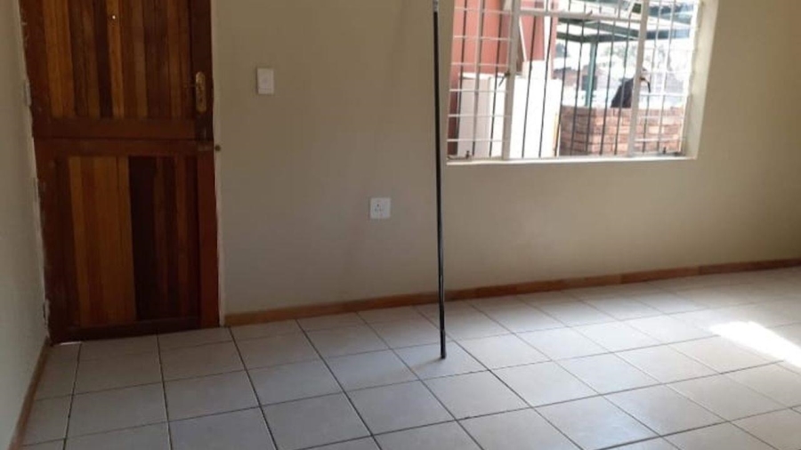 5 Bedroom Property for Sale in Lyttelton Manor Gauteng