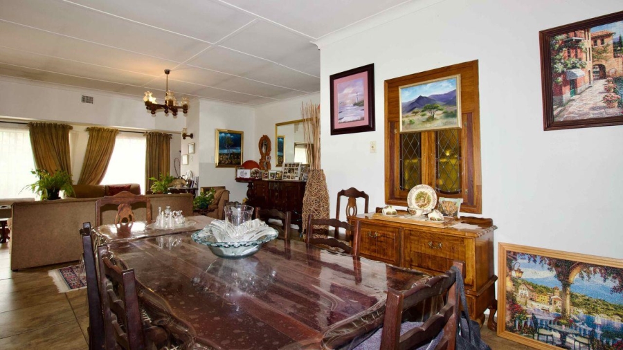 5 Bedroom Property for Sale in Lyttelton Manor Gauteng