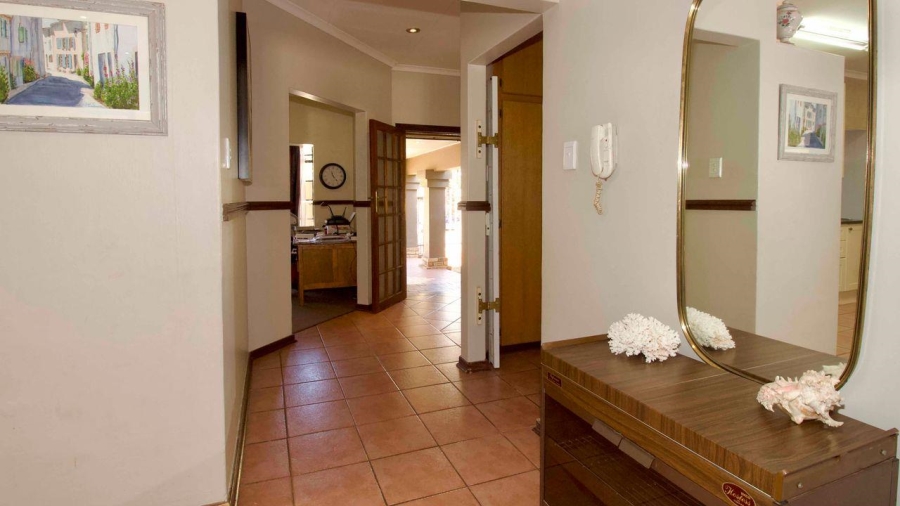 4 Bedroom Property for Sale in Lyttelton Manor Gauteng