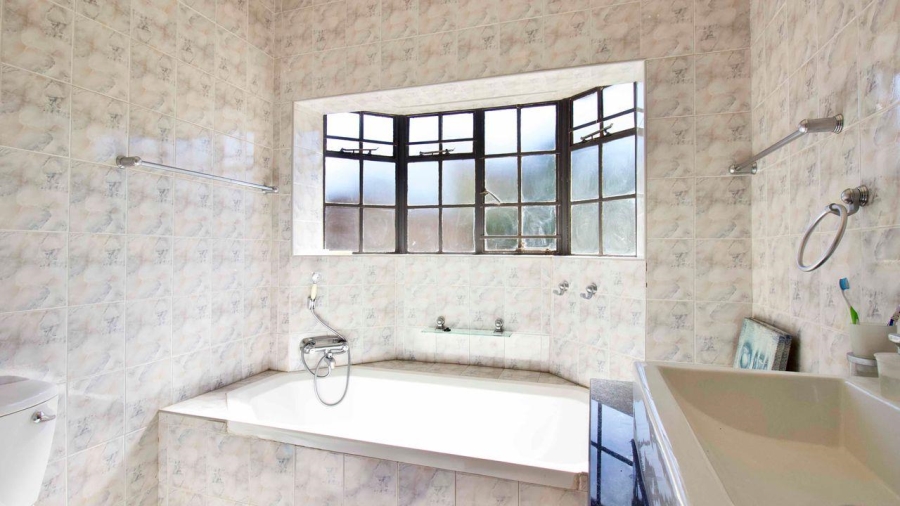 4 Bedroom Property for Sale in Lyttelton Manor Gauteng
