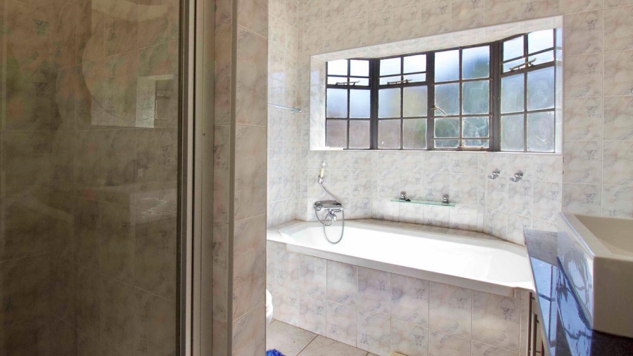4 Bedroom Property for Sale in Lyttelton Manor Gauteng