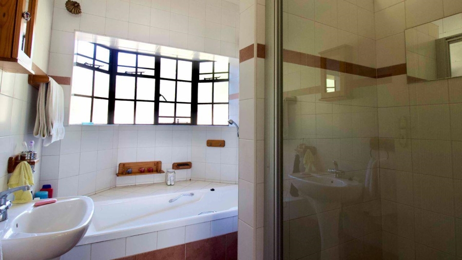4 Bedroom Property for Sale in Lyttelton Manor Gauteng