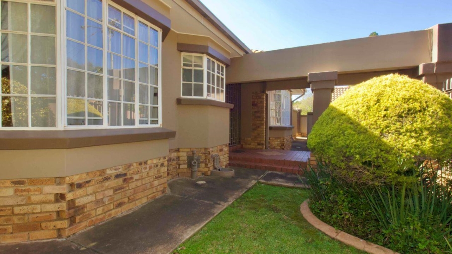 4 Bedroom Property for Sale in Lyttelton Manor Gauteng