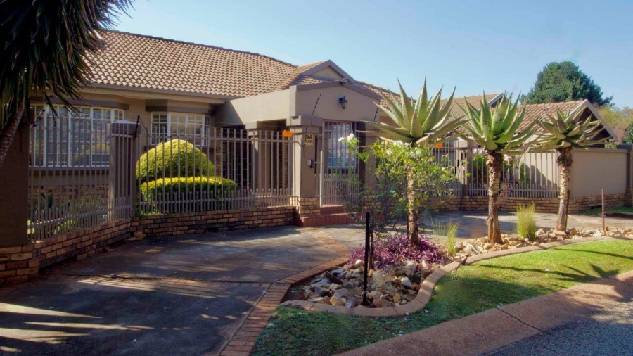 4 Bedroom Property for Sale in Lyttelton Manor Gauteng