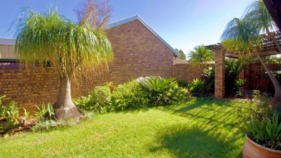 3 Bedroom Property for Sale in Highveld Gauteng