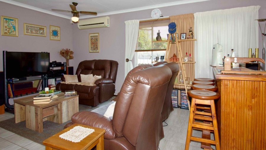 4 Bedroom Property for Sale in Doringkloof Gauteng