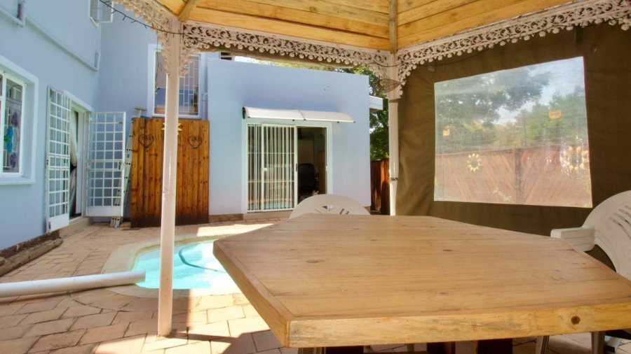 4 Bedroom Property for Sale in Doringkloof Gauteng