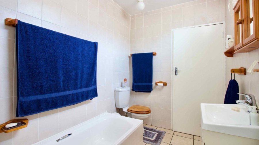 4 Bedroom Property for Sale in Doringkloof Gauteng