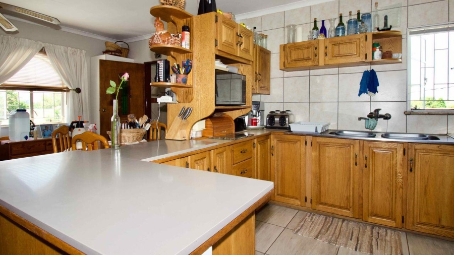 4 Bedroom Property for Sale in Doringkloof Gauteng