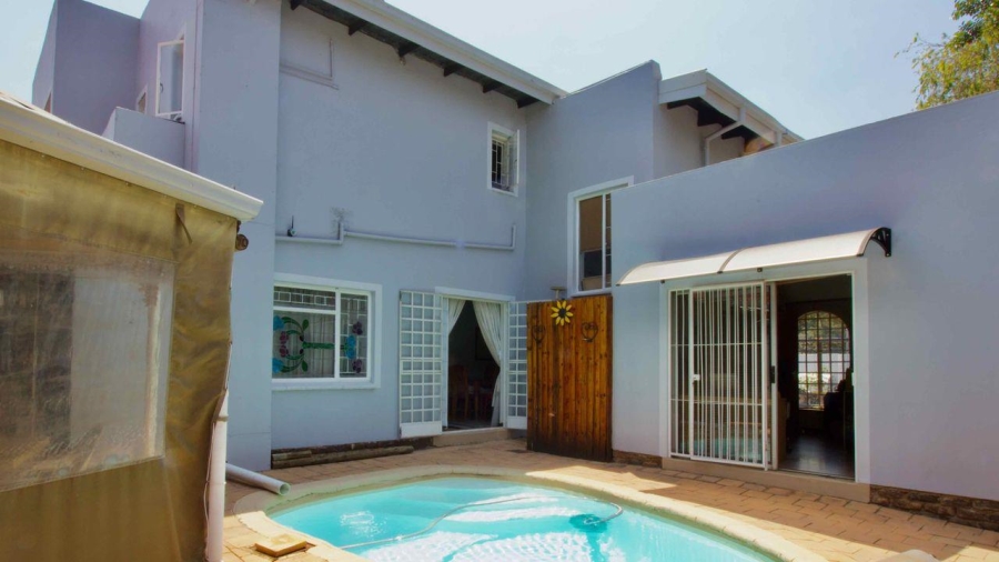 4 Bedroom Property for Sale in Doringkloof Gauteng