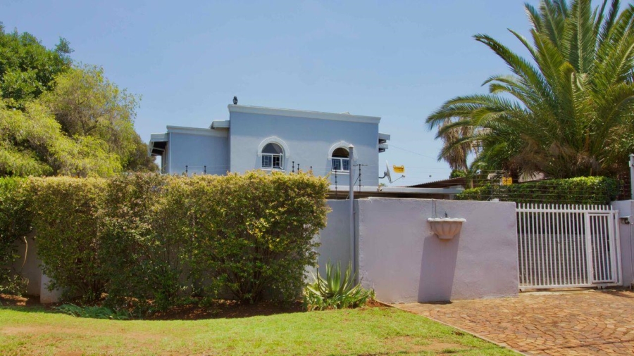 4 Bedroom Property for Sale in Doringkloof Gauteng