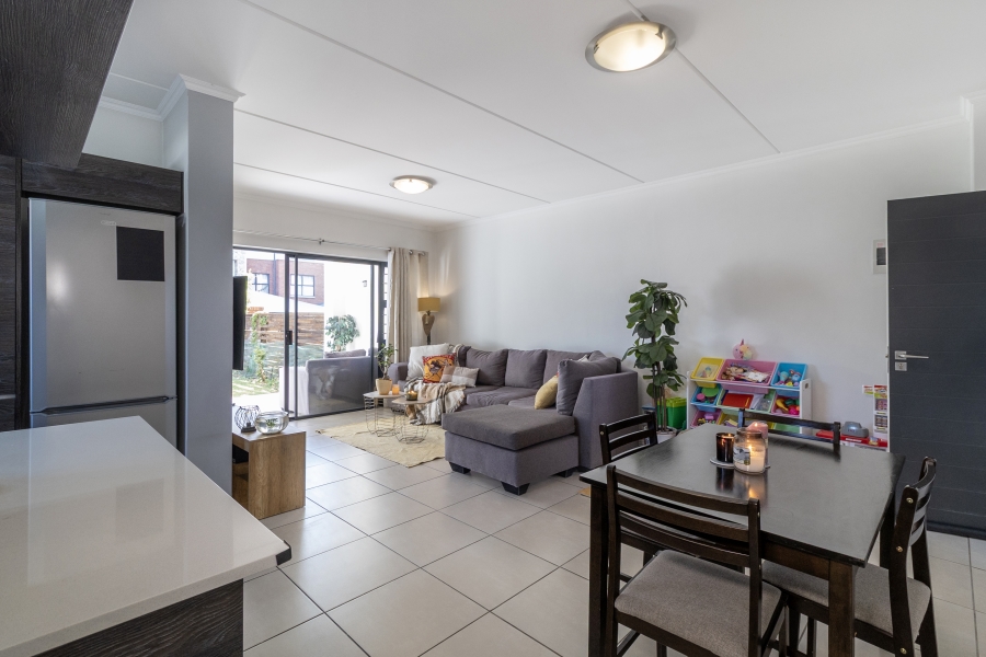 3 Bedroom Property for Sale in Greenstone Crest Gauteng